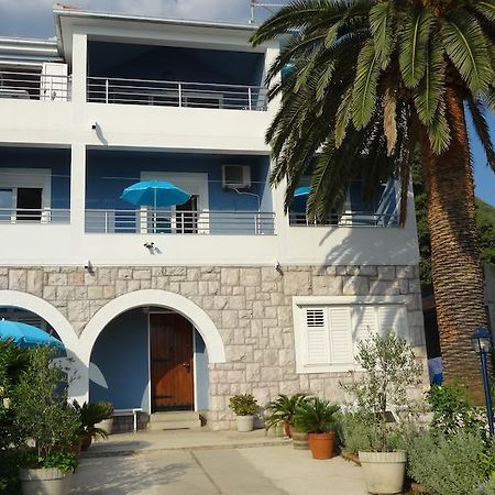 Apartments Odesa 헤르섹 외부 사진