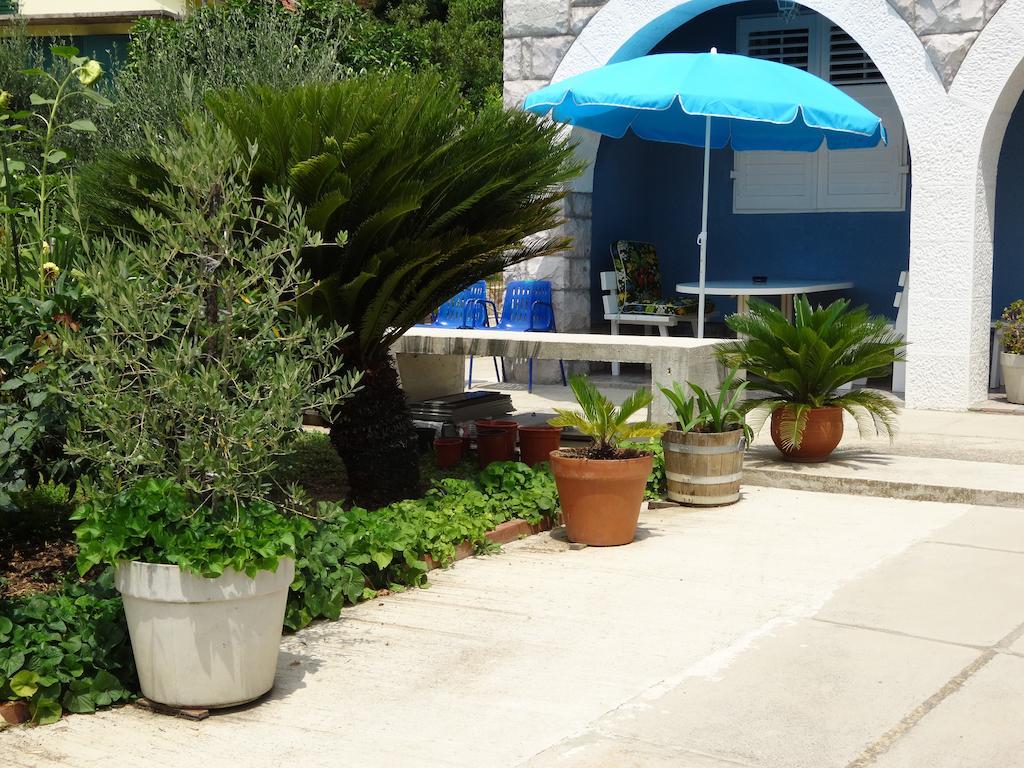 Apartments Odesa 헤르섹 외부 사진