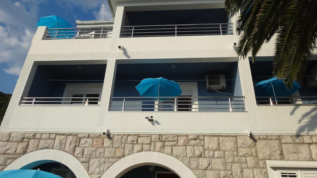 Apartments Odesa 헤르섹 외부 사진